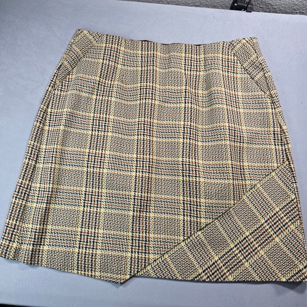 Cabi Brown Plaid Pencil Skirt Medium Elastic Waist Stretch Wrap Front‎ Pocket